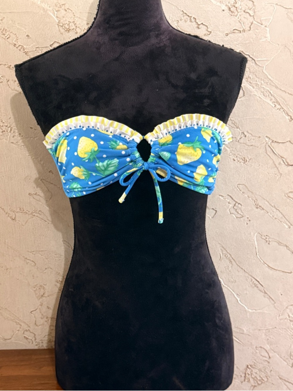 OP Women’s Strawberry Print Blue/Yellow Bandeau Bikini Top size M(7-9)